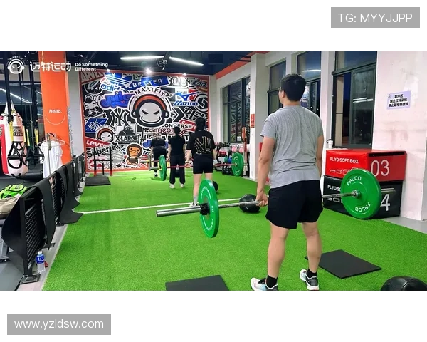 以举重训练为核心提升力量与爆发力的全方位体能训练方案